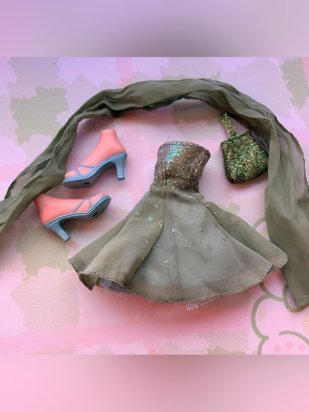 Bratz formal funk Dana second outfit